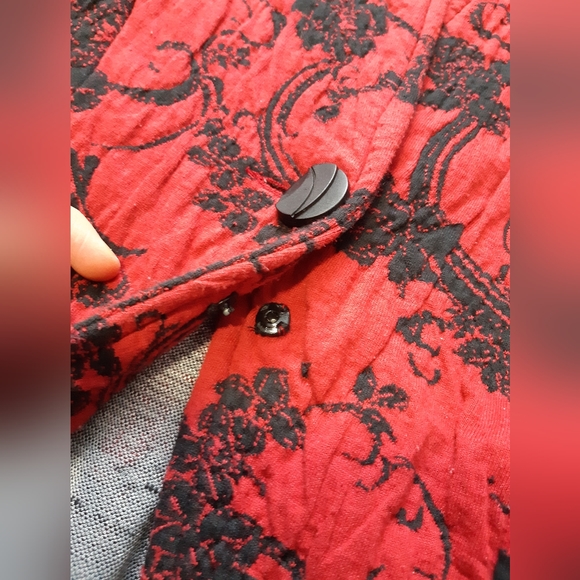 Red and black floral Blazer - Picture 3 of 7